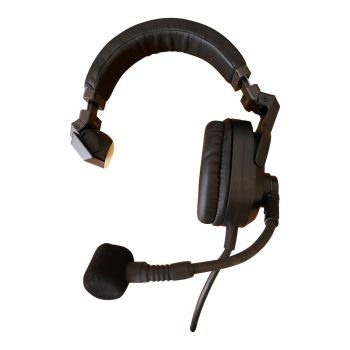 HMD685A Broadcast Headset with XLR4F connector